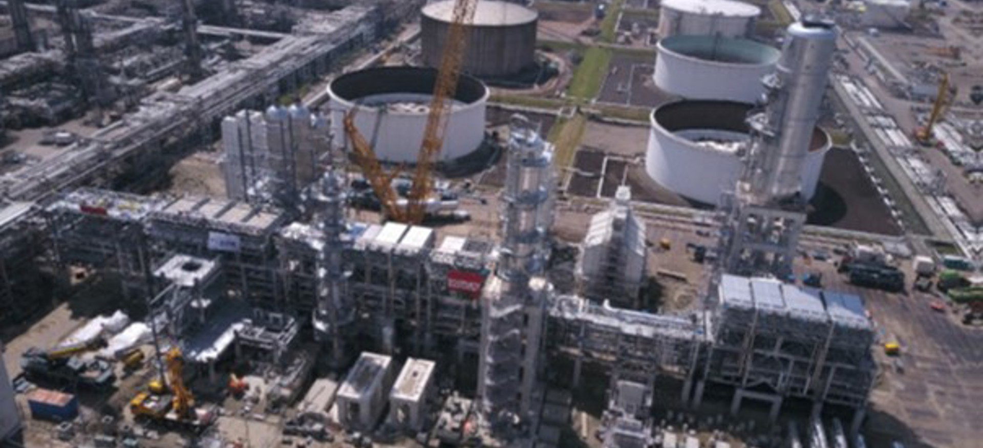 Een drone shot gemaakt van het RAHC project. Deze is op deze foto bijna klaar. 